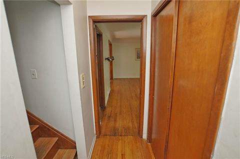 407 E 266th St, Euclid, OH 44132 photo 16
