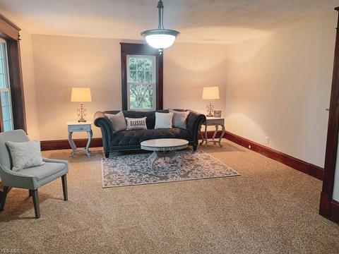 2215 Demington Ave NW, Canton, OH 44708 photo 5