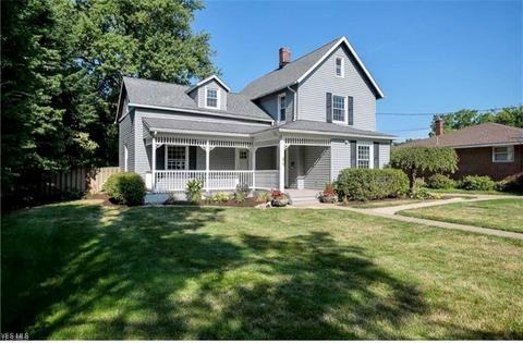 2215 Demington Ave NW, Canton, OH 44708 photo 1