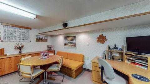 34520 Maple Dr, Solon, OH 44139 photo 27