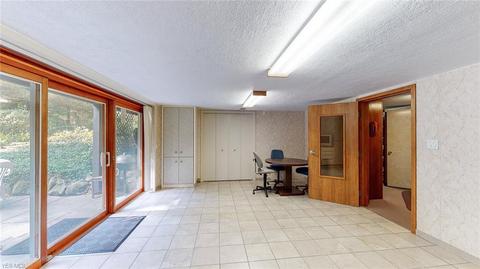 34520 Maple Dr, Solon, OH 44139 photo 24