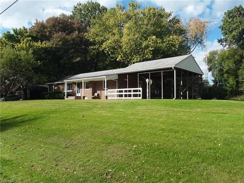 1655 Miles Ave NW, Canton, OH 44708 photo 2