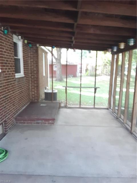 1655 Miles Ave NW, Canton, OH 44708 photo 10