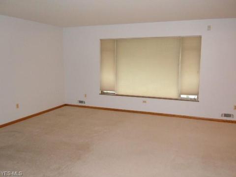 79 Baker St, Berea, OH 44017 photo 7