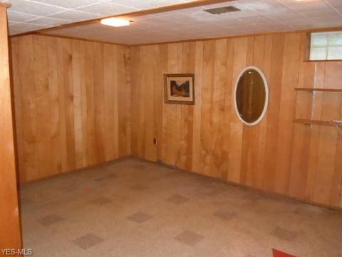 79 Baker St, Berea, OH 44017 photo 16