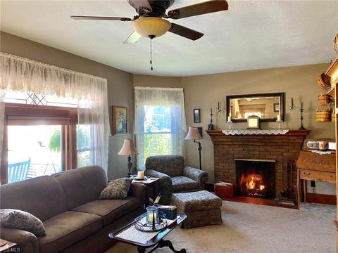 41811 Griswold Rd, Elyria, OH 44035 photo 4