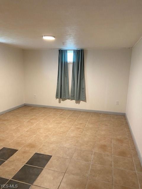 3041 Aberdeen Ave, Ashtabula, OH 44004 photo 12