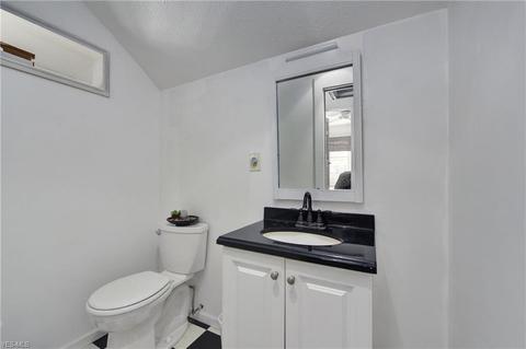 333 High St, Berea, OH 44017 photo 25