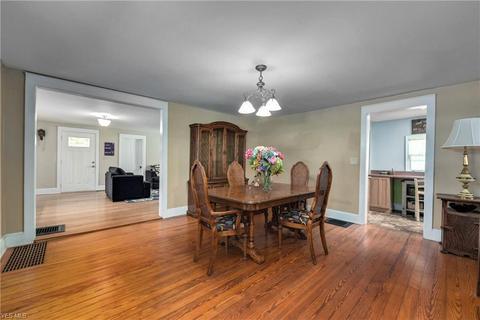 333 High St, Berea, OH 44017 photo 9