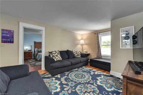 333 High St, Berea, OH 44017 photo 7