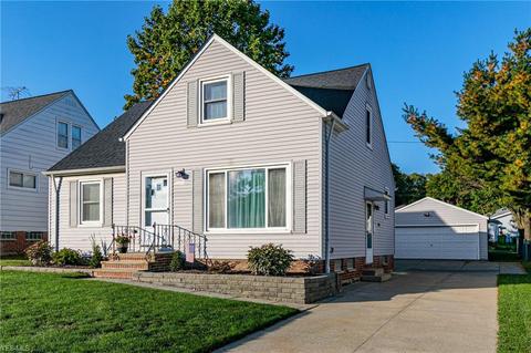 2386 E 290th St, Wickliffe, OH 44092 photo 1