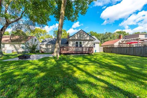 99 Jacqueline Dr, Berea, OH 44017 photo 8