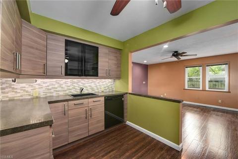 99 Jacqueline Dr, Berea, OH 44017 photo 17