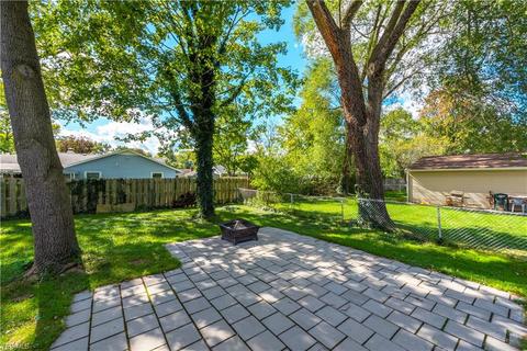 99 Jacqueline Dr, Berea, OH 44017 photo 4