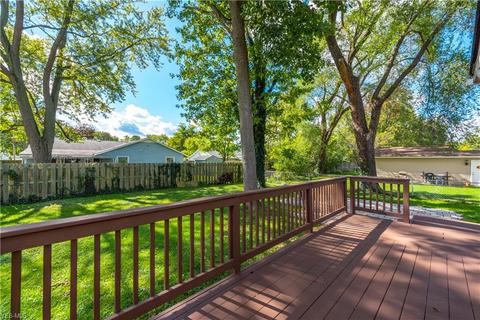99 Jacqueline Dr, Berea, OH 44017 photo 6