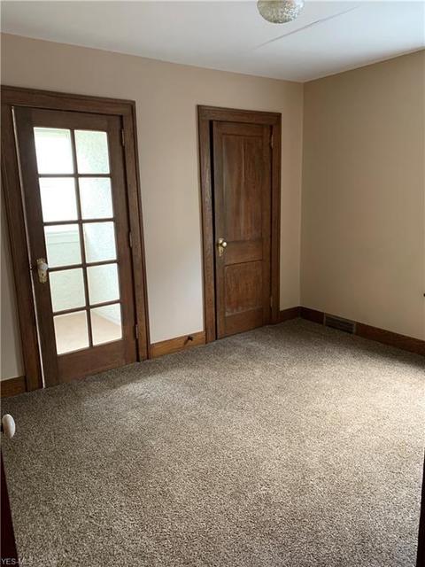183 E Mapledale Ave, Akron, OH 44301 photo 10