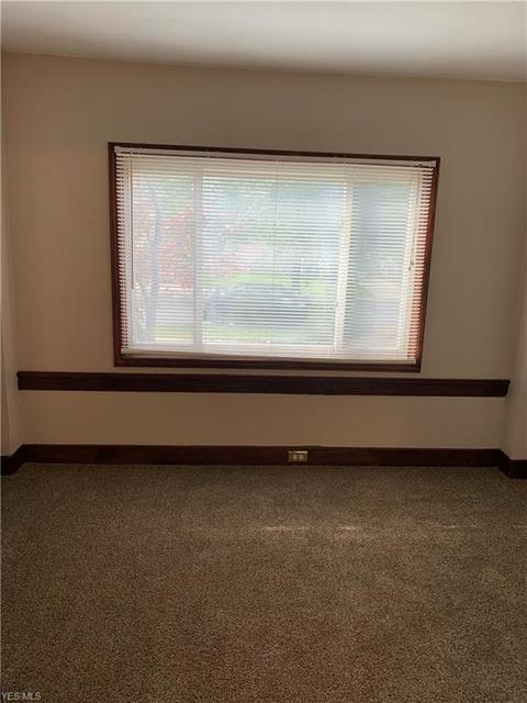 183 E Mapledale Ave, Akron, OH 44301 photo 11