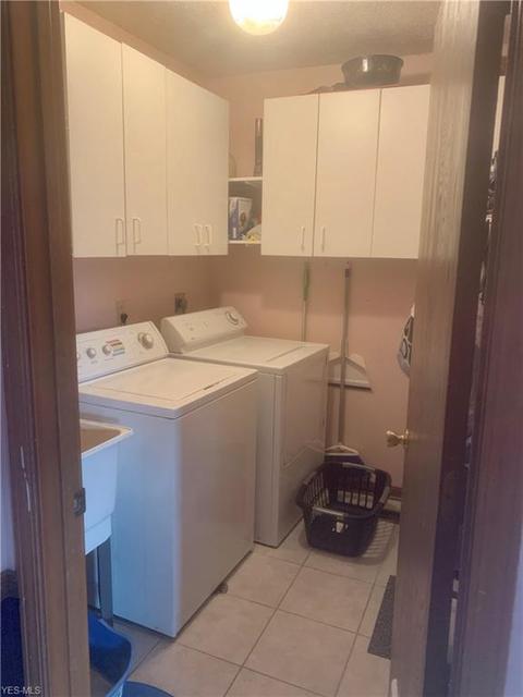 519 Hampton Dr, Elyria, OH 44035 photo 19
