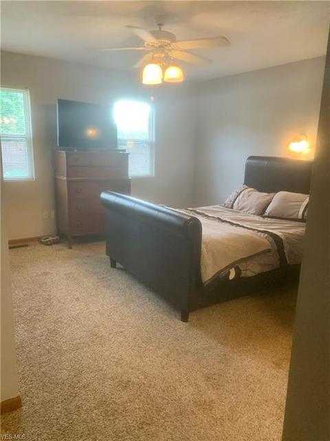 519 Hampton Dr, Elyria, OH 44035 photo 14