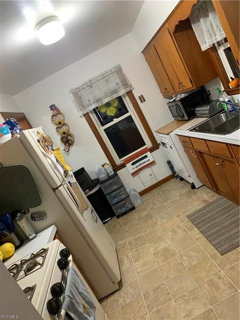 971 Reeve Rd, Elyria, OH 44035 photo 4