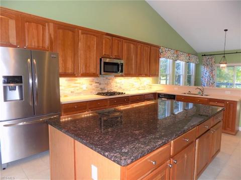 129 Brighton Dr, Aurora, OH 44202 photo 5