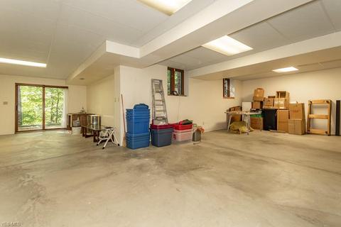 8469 Barbara Dr, Mentor, OH 44060 photo 26