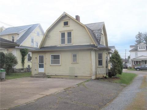 111 Prospect St, Dover, OH 44622 photo 3