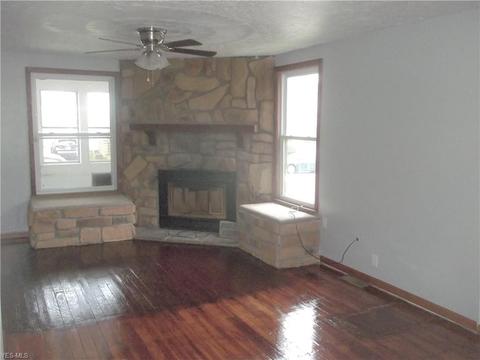 111 Prospect St, Dover, OH 44622 photo 21