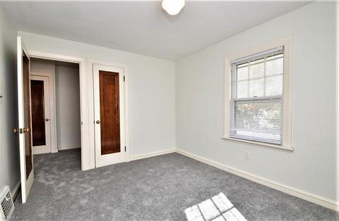 261 E 211th St, Euclid, OH 44123 photo 20