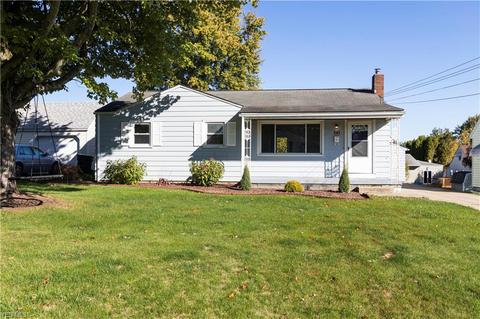 545 Creed St, Struthers, OH 44471 photo 1