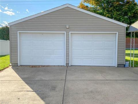 941 Garfield St, Struthers, OH 44471 photo 31