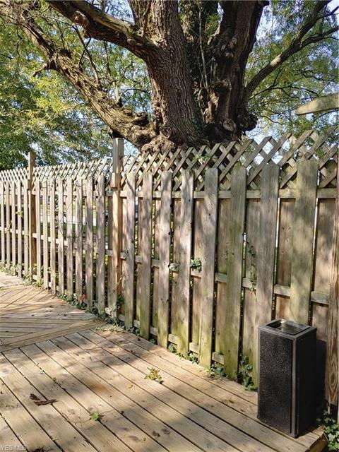 389 Walnut Dr, Berea, OH 44017 photo 22