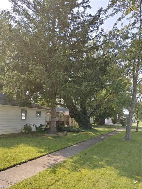 389 Walnut Dr, Berea, OH 44017 photo 26