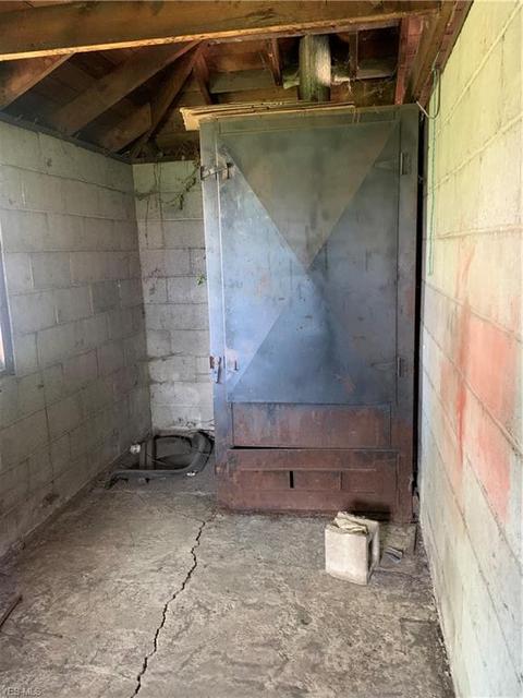 1325 E Main St, Coshocton, OH 43812 photo 34