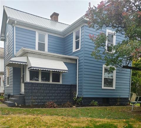 1325 E Main St, Coshocton, OH 43812 photo 3