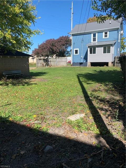 1325 E Main St, Coshocton, OH 43812 photo 6