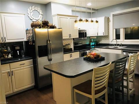 404 E 7th St, Dover, OH 44622 photo 3