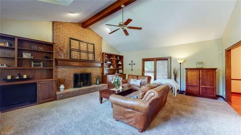 2038 E Highgate Ct, Hudson, OH 44236 photo 8