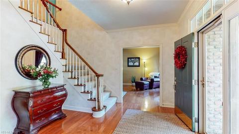 2038 E Highgate Ct, Hudson, OH 44236 photo 2