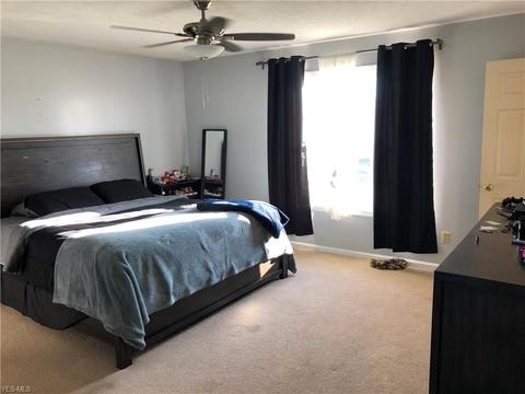 125 Mill Stream Cir, Elyria, OH 44035 photo 10