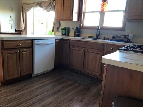 125 Mill Stream Cir, Elyria, OH 44035 photo 19