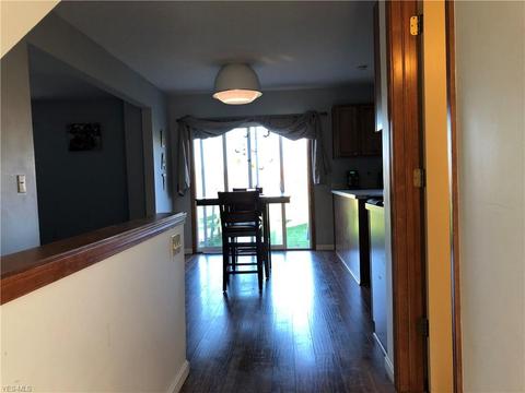 125 Mill Stream Cir, Elyria, OH 44035 photo 17