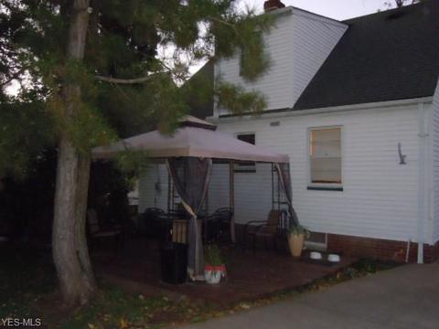 2811 Hearthstone Rd, Parma, OH 44134 photo 14