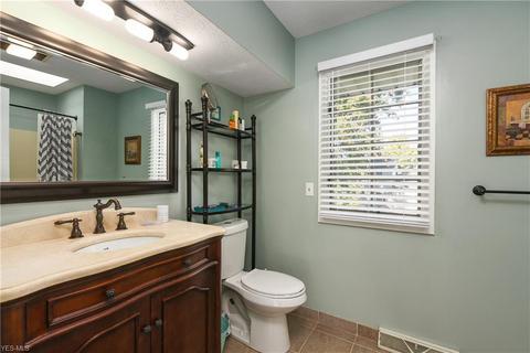 155 Pepperdine Dr, Elyria, OH 44035 photo 23