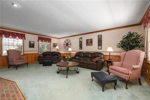 155 Pepperdine Dr, Elyria, OH 44035 photo 6