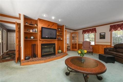 155 Pepperdine Dr, Elyria, OH 44035 photo 5