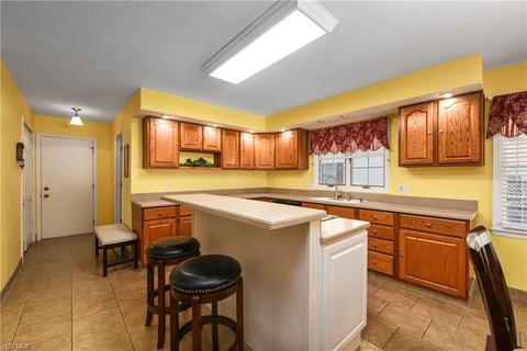 155 Pepperdine Dr, Elyria, OH 44035 photo 10