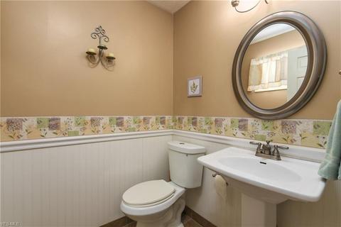 155 Pepperdine Dr, Elyria, OH 44035 photo 14