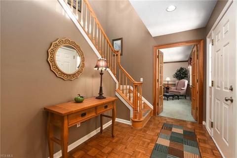 155 Pepperdine Dr, Elyria, OH 44035 photo 4