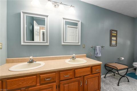 155 Pepperdine Dr, Elyria, OH 44035 photo 18